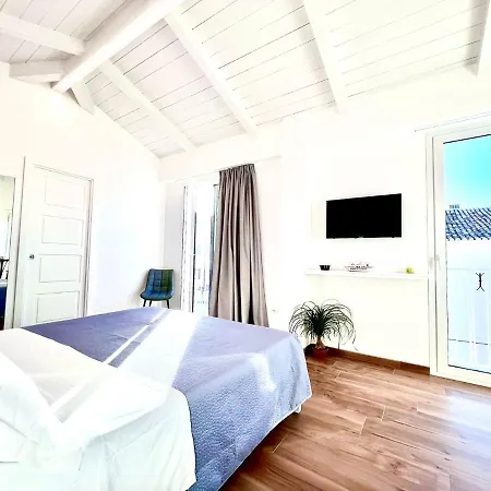 Oda ve Kahvaltı Il Tridente 3*